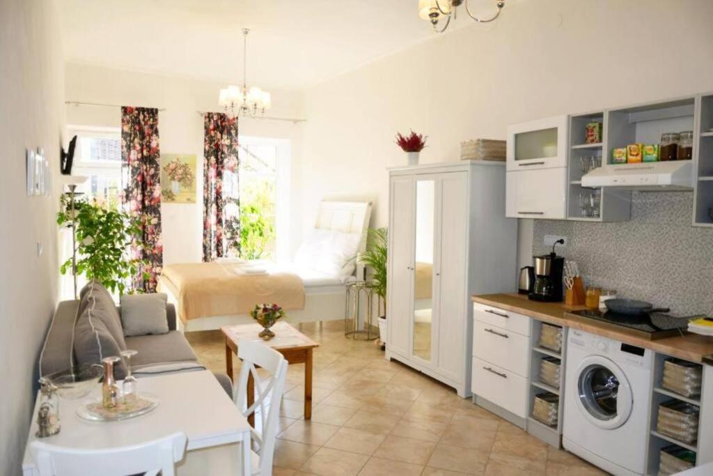 Apartment Elizabeth 1 Кошице Экстерьер фото